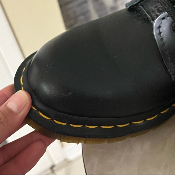 DRMARTENS 1460 WOMEN'S SMOOTH LEATHER LACE UP BOOTS - Picture 6 of 16